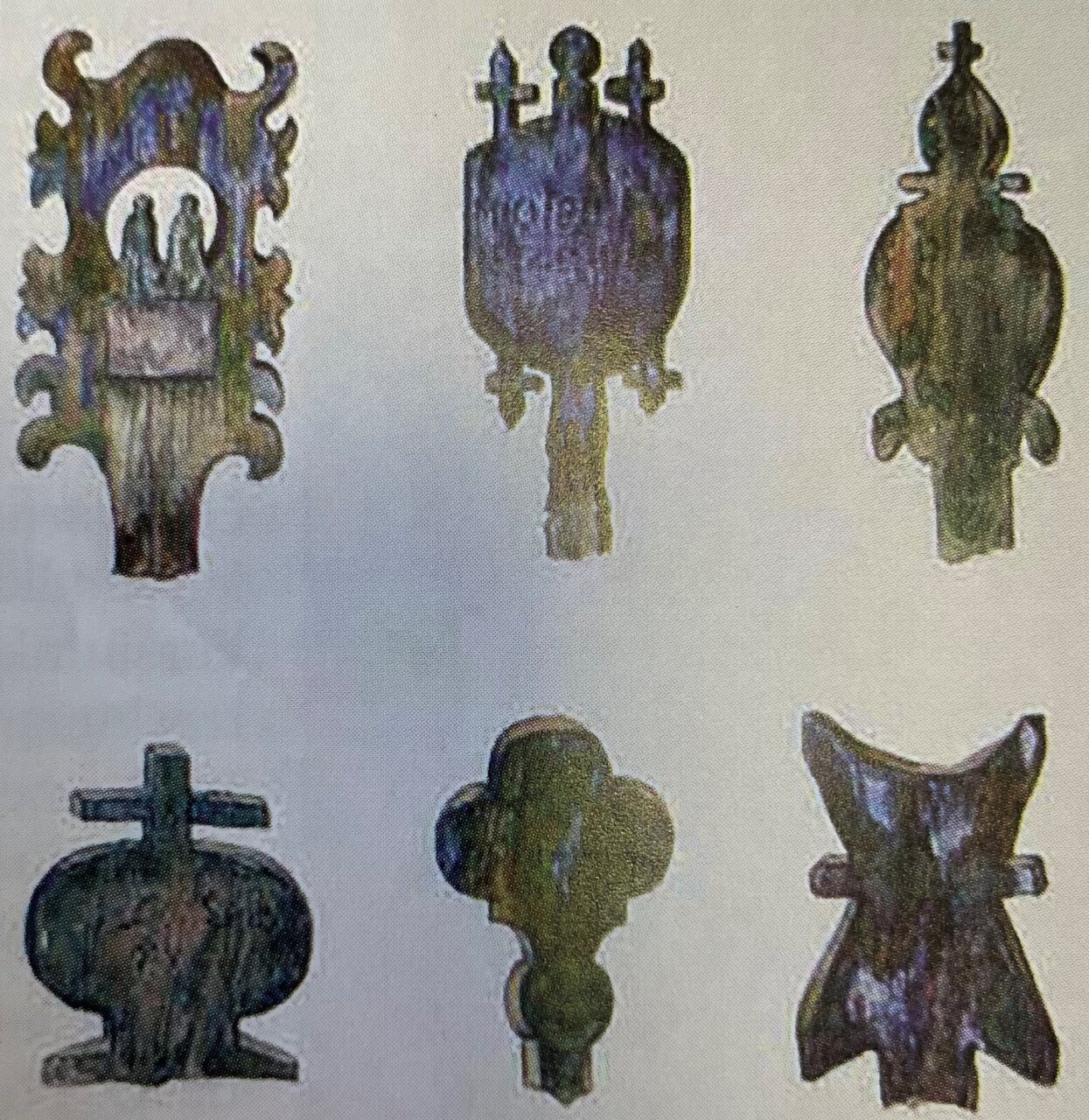Krikštai būdavo dažomi (M. Dubeneckienės akvarelė, 1928 m., Nacionalinio M. K. Čiurlionio muziejaus fondai). Iliustracija iš Remigijaus Sereikos knygos „Vadovas po Kuršių neriją“.